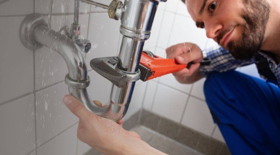Professional same day plumber services in New London, CT